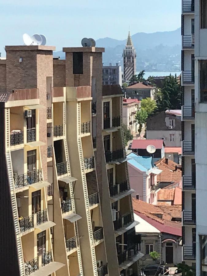 Apartment On Melikishvili 51 Batumi Exterior photo